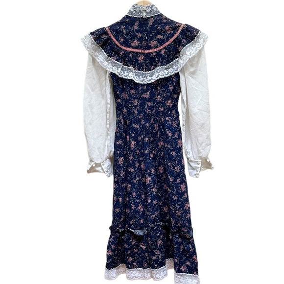 Vintage '70s Jessica McClintock Gunne Sax Navy/Pink Flower Dress - Picture 10 of 16